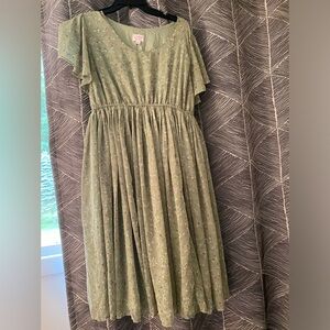 Isabel Maternity Dress Green Floral Size L